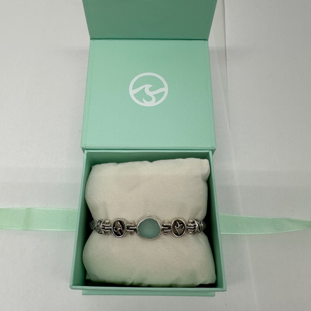*NEW* Ocean Soul Super Romano Double Logo Sea Glass Bracelet - Picture 2 of 10